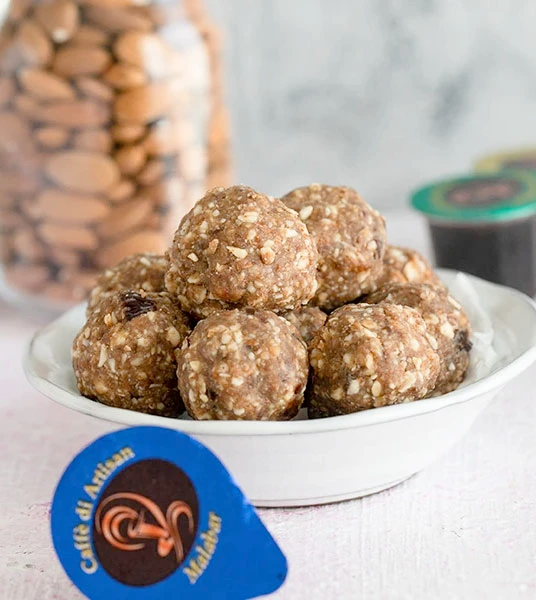Almond and Coffee Energy Bites